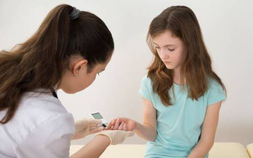 ¿Qué tipo de diabetes inicia a más temprana edad?