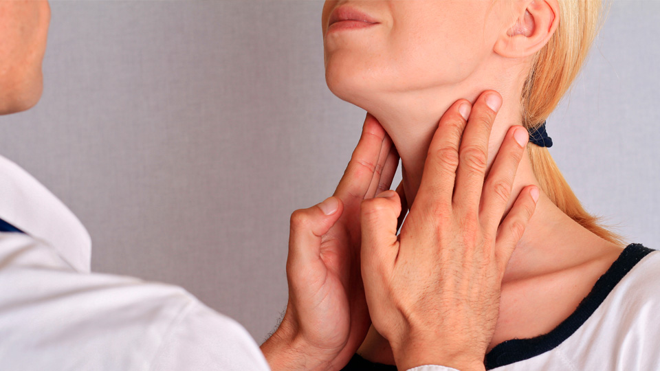 ¿Cuáles son causas comunes de hipotiroidismo?