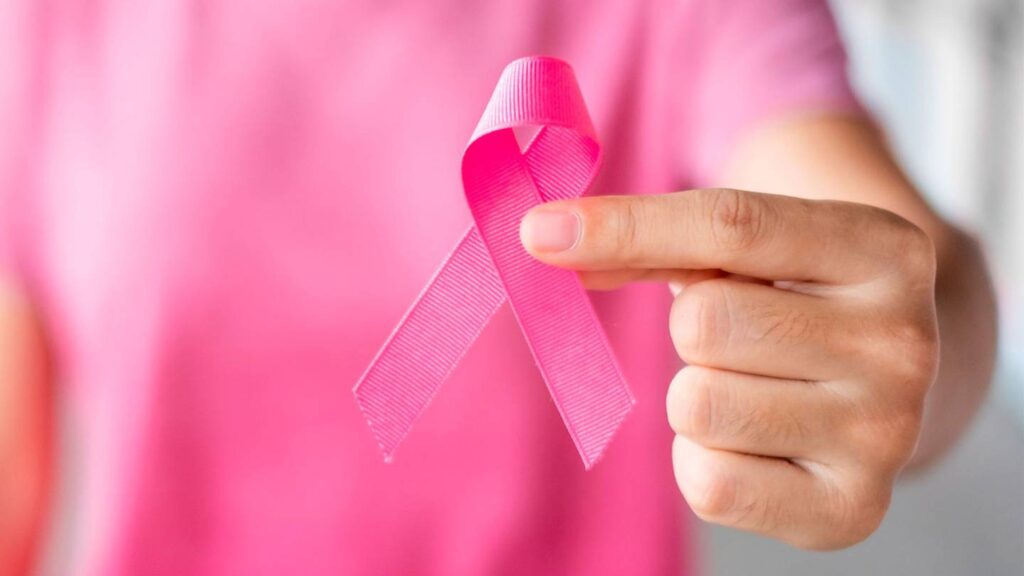 ¿Qué mujeres pueden padecer cáncer de mama?