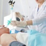 ¿Qué causa el síndrome de insuficiencia respiratoria aguda