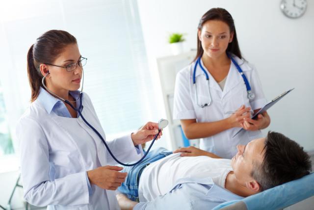 El medico ante situaciones estresantes para los pacientes