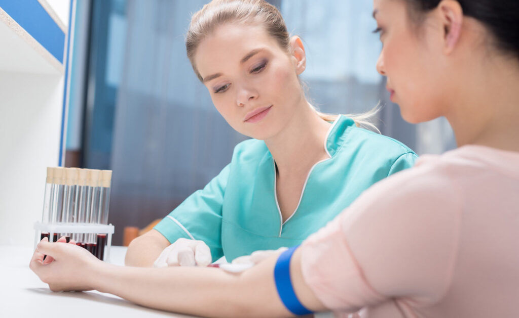 ¿Qué puede pasar si una embarazada es Rho (D) negativo?