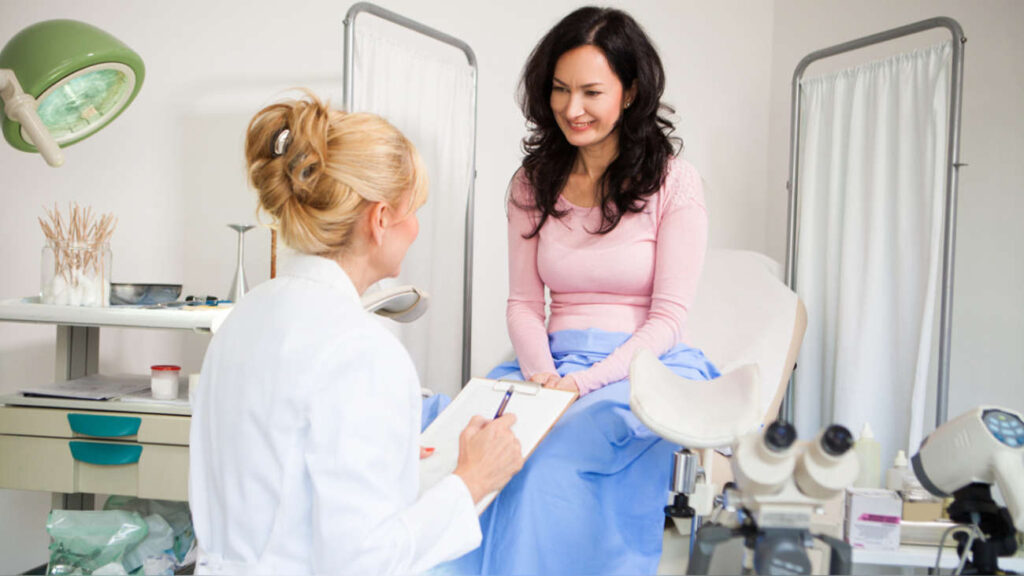 ¿Cuáles son los factores predisponentes del cáncer de vulva?